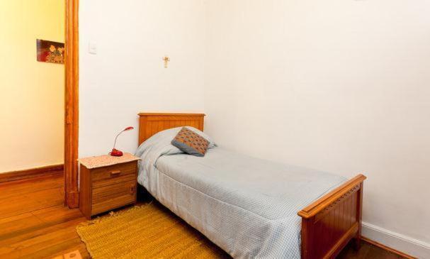 Alojamiento Alberto Magno Bed & Breakfast Santiago Exterior foto