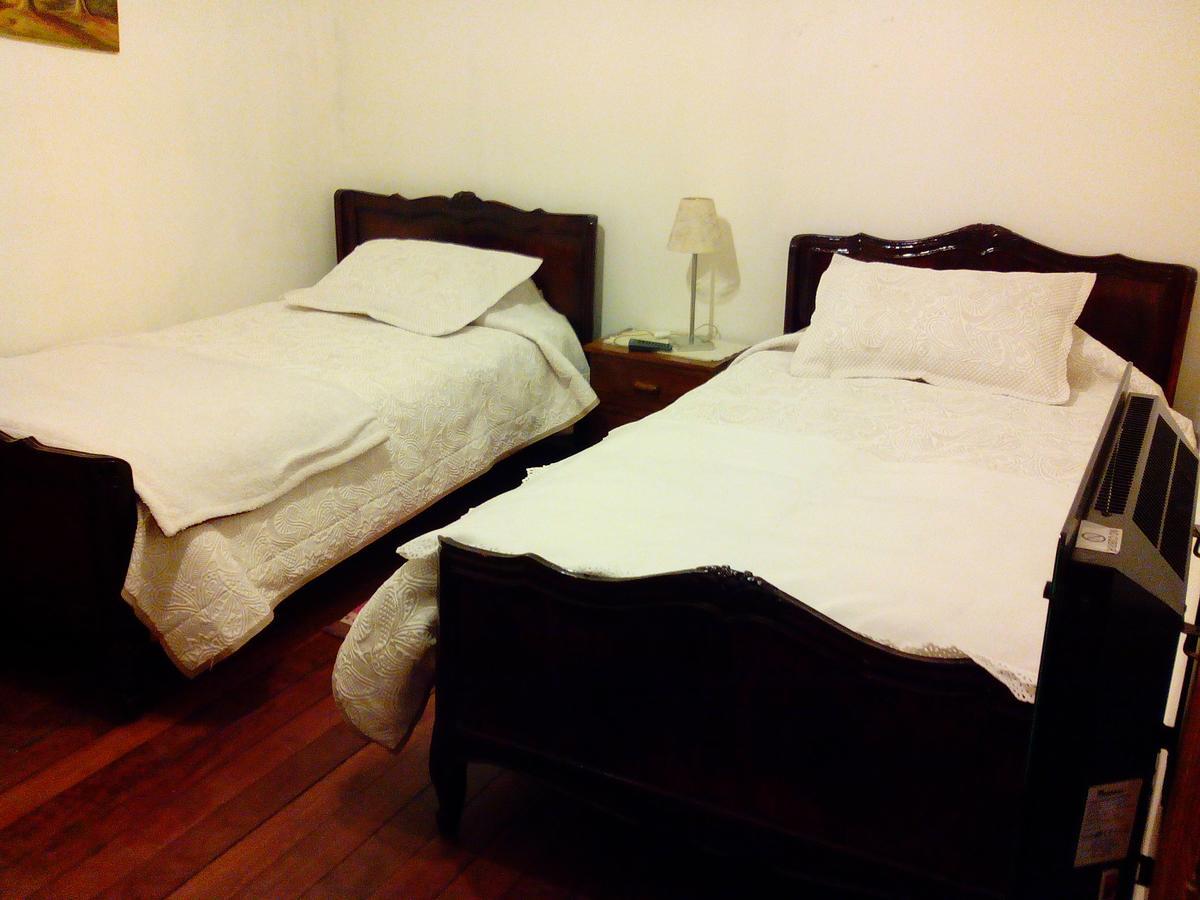 Alojamiento Alberto Magno Bed & Breakfast Santiago Exterior foto